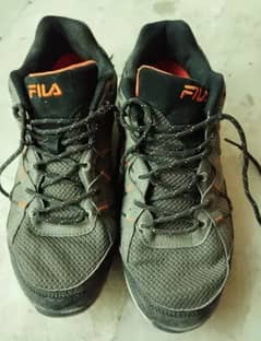 Fila US 8.5 / EU 41.5 Athletic Shoes for Men