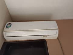 Urgent sale Orient 1.5 ton Inverter good condition