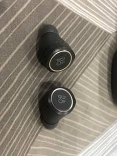 Bang & Olufsen Beoplay E8