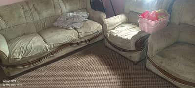 5 seater sofa normal condition