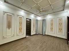 10 Marla Out Class Full House For Rent In DHA Phase 5,Block D.