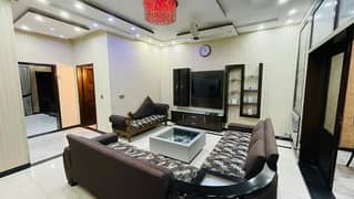 10 Marla Luxury Fully Furnished Designer House For Rent In Bahria Town Lahore