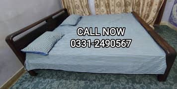KING SIZE BED / DOUBLE BED / BED FOR SALE / WOODEN BED