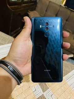 Huawei mate 10 pro. Lush condition. Camera Quality Good. 6/128
