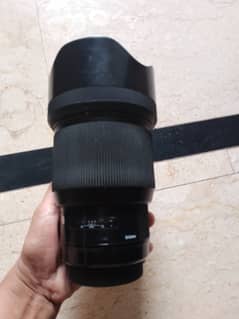 Sigma 85mmm 1.4. 10/10 condition fresh