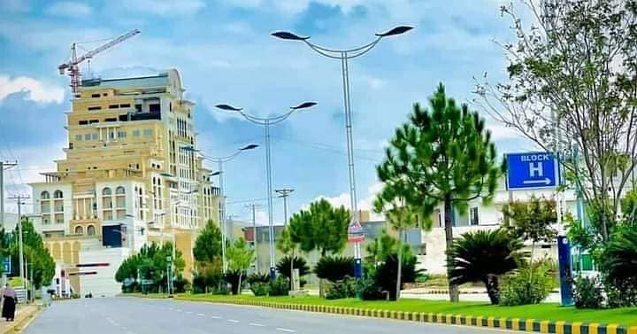 05 Marla Low Budget Prime Location Plot For Sale z Block 2