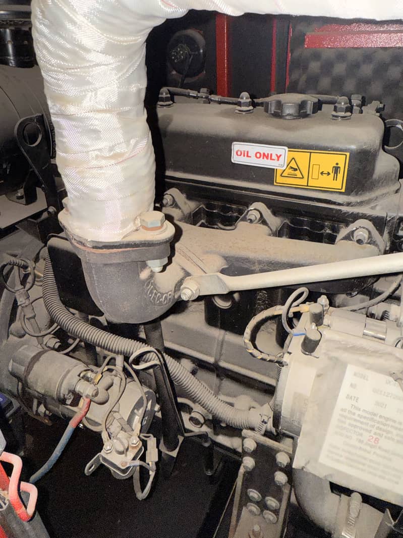 SLIGHTLY USED GENERATOR FOR SLAE  IN MINT CONDITION 10
