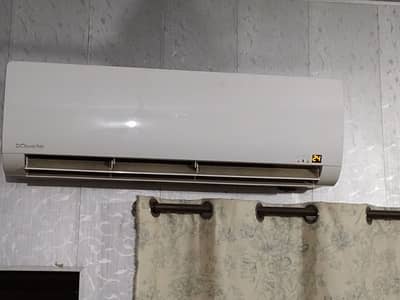 Haier Inverter AC in very good condition is for sale