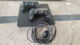 PS4 slim version