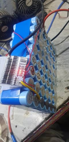 Electric bike batteries/ Lithium Batteries/ LiFePO4 batteries