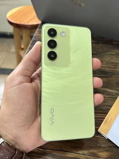 Vivo Y100