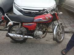 Honda 125 2017 total genioun