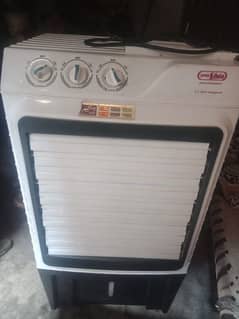 Asia 12 volt large size air cooler 13,000