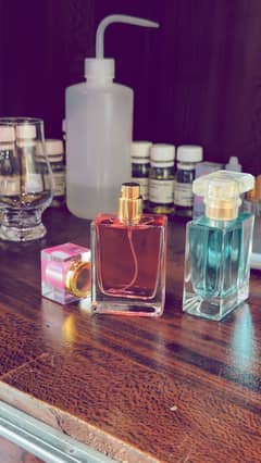 Couple perfumes gucci flora and dior sauvage