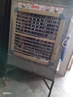 Lahorei cooler