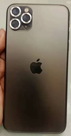 I phone 11 pro max pta proved urgent sale with box