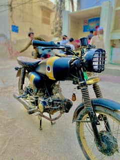 Cafe Racer Bike