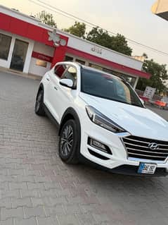 Tucson AWD  Model 2021  Total original brand new  First owner