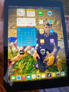 I Pad 6th generation 32GB