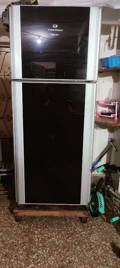 dawlance full size jumbo refrigerator for sale