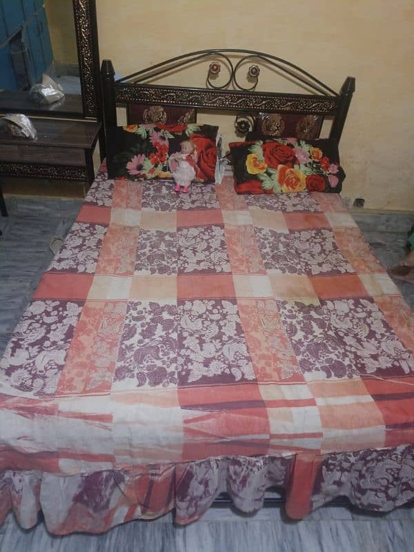 Bed . Matrix . dressing table 8