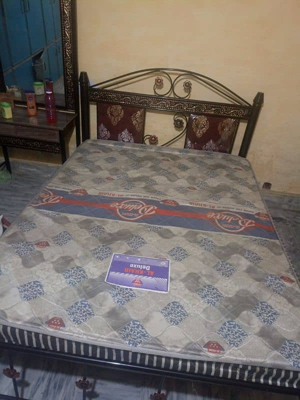 Bed . Matrix . dressing table 10