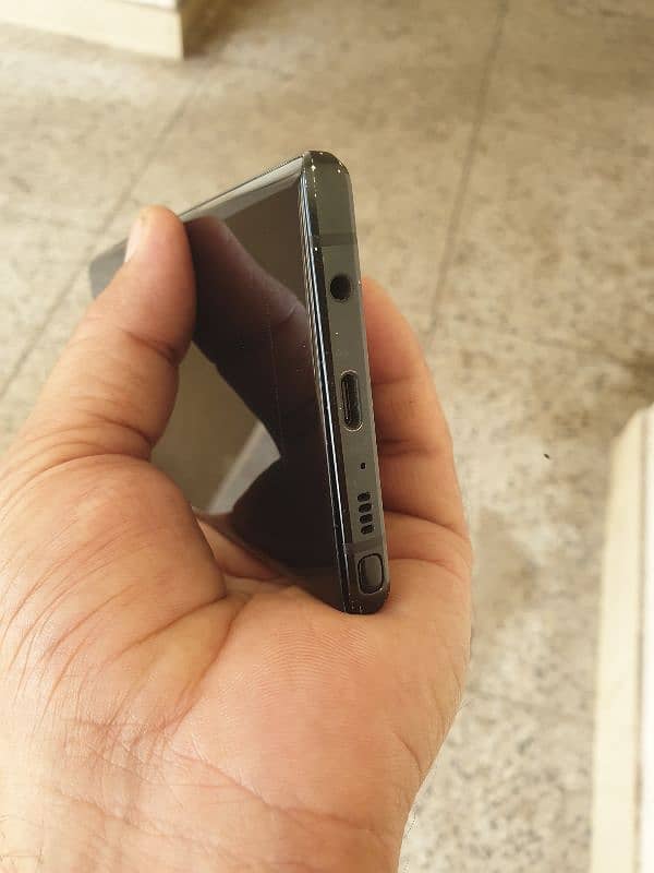 Samsung note9 6/128 dual sim only sim call no chat data of hota he 7