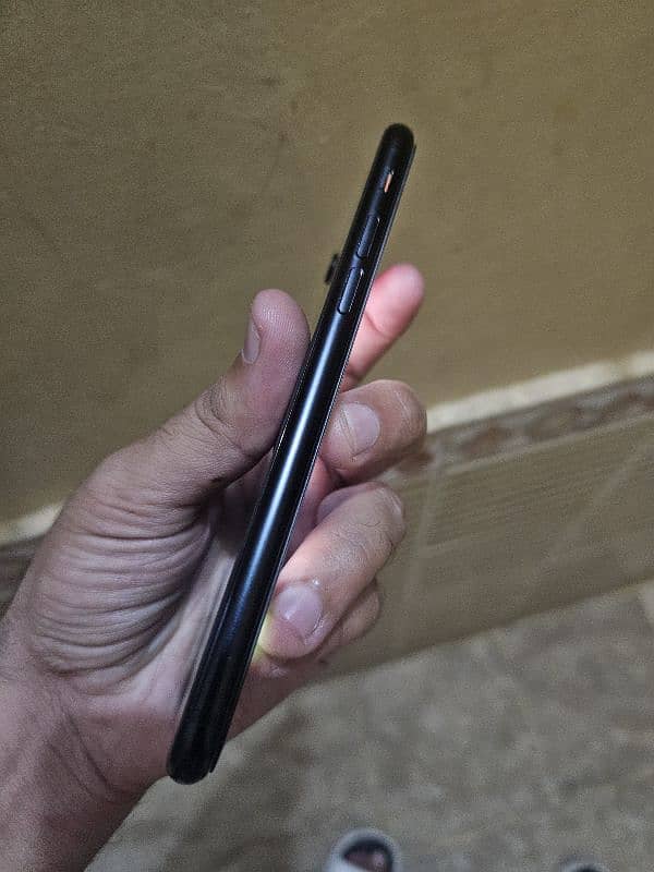 iPhone se 2020 256gb non pta FU read full add 5