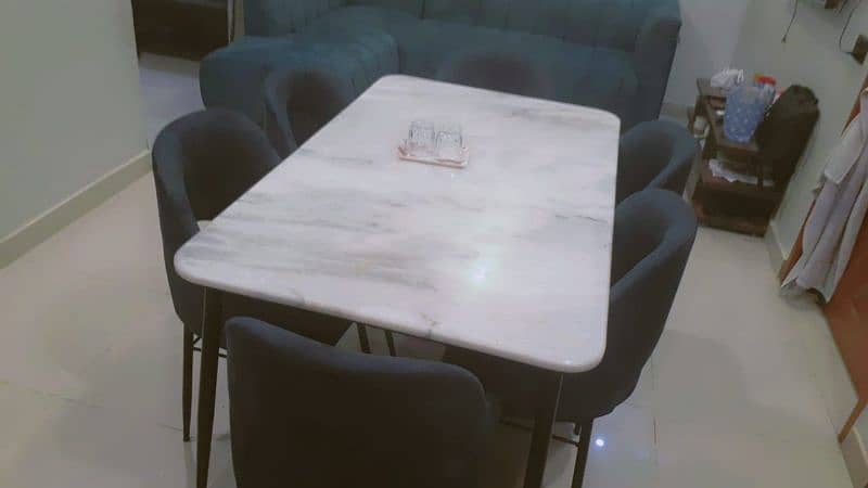 Dinning - 6 Seaters 4