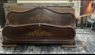 single bed medium size