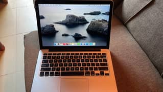 Macbook Pro - Laptop