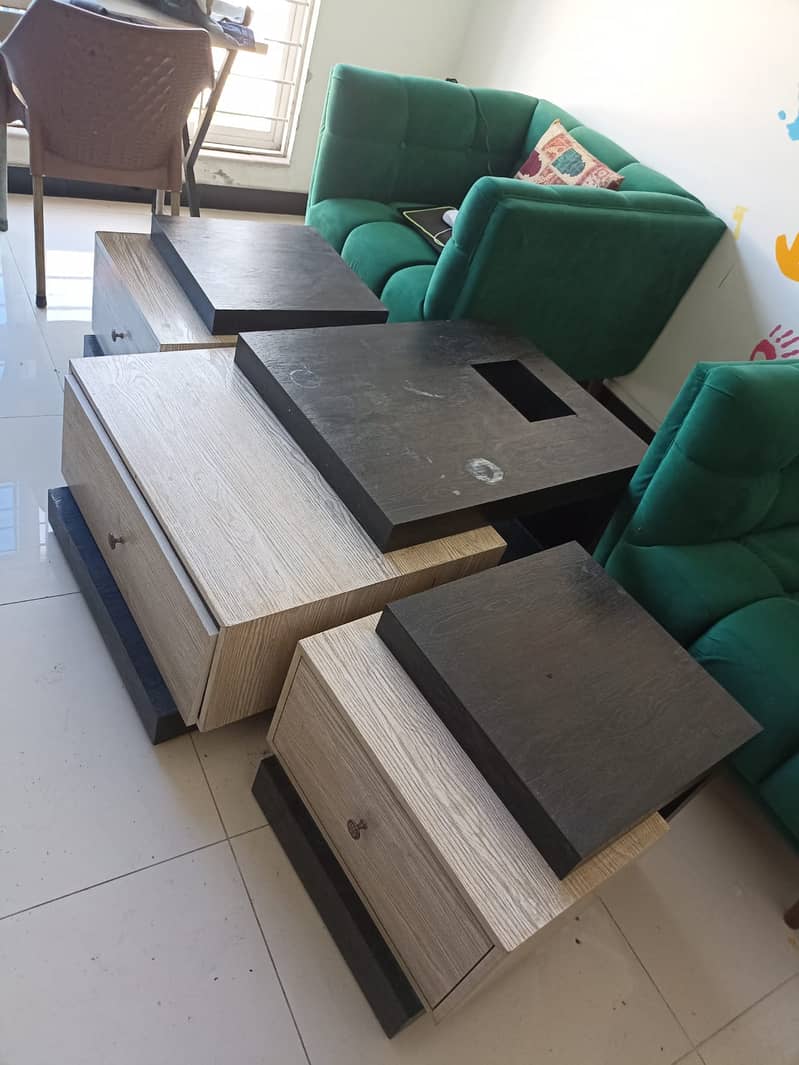 Center table with 2 side tables with drawers 4