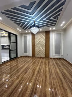 Eden Executive 8 Marla House For Sale