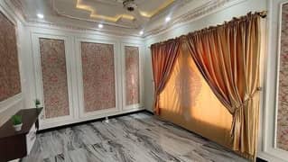 A BEAUTIFUL HOUSE DEPEND ON 8 MARLA DOUBLE STOREY IN BISMILLAH HOUSING SOCIETY