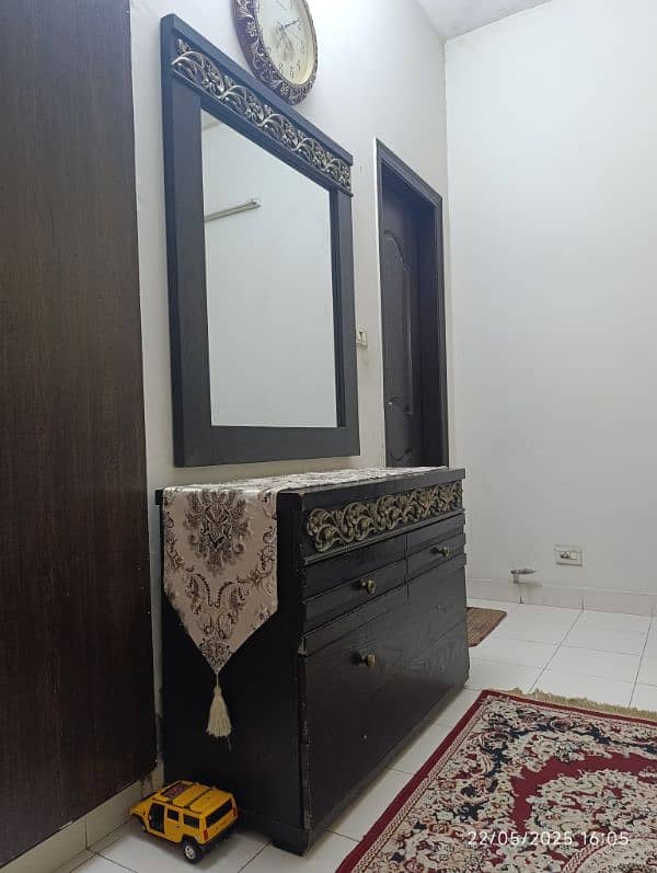 Bed with side tables and Dressing table with mirror. 0