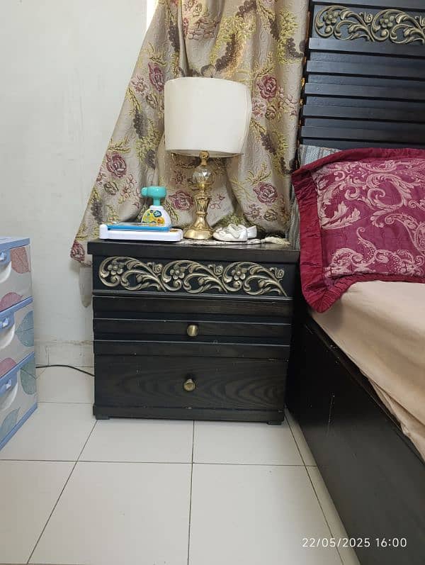 Bed with side tables and Dressing table with mirror. 10