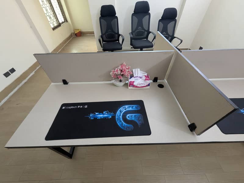 Workstation Laptop Table / Computer Table 4