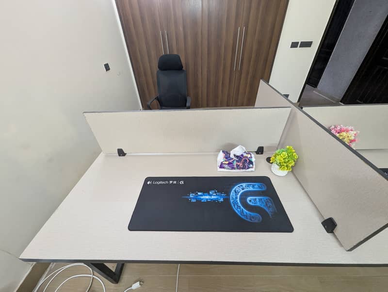 Workstation Laptop Table / Computer Table 7