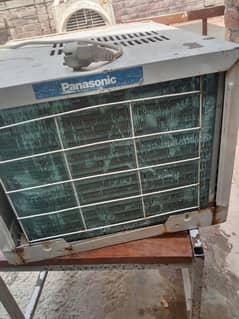 window AC 75