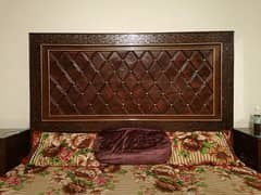Wooden bed set / King bed set / Furniture set