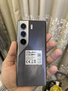 Tecno Camon 40 pro