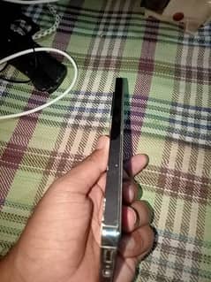 infinix note 40 8+8/256 7 month warrenty available single hand use