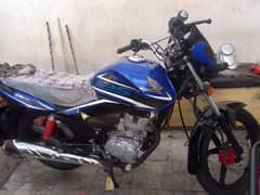 HONDA CB125F