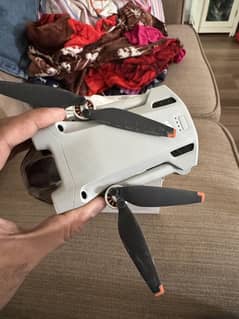 DJI