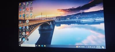 Dell Latitude E5270 i5 6th genration 8 256