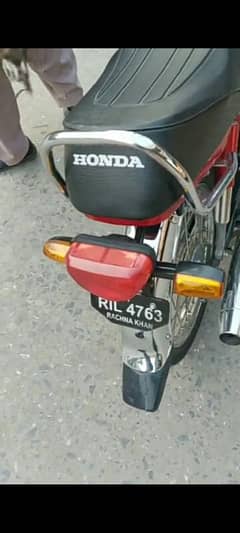 Honda CD70cc bick argent for sell engan file ok whtsap03406723051