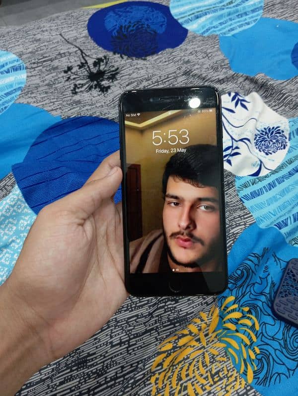 iphone 7 plus with good condition jv 10/9 condition 1