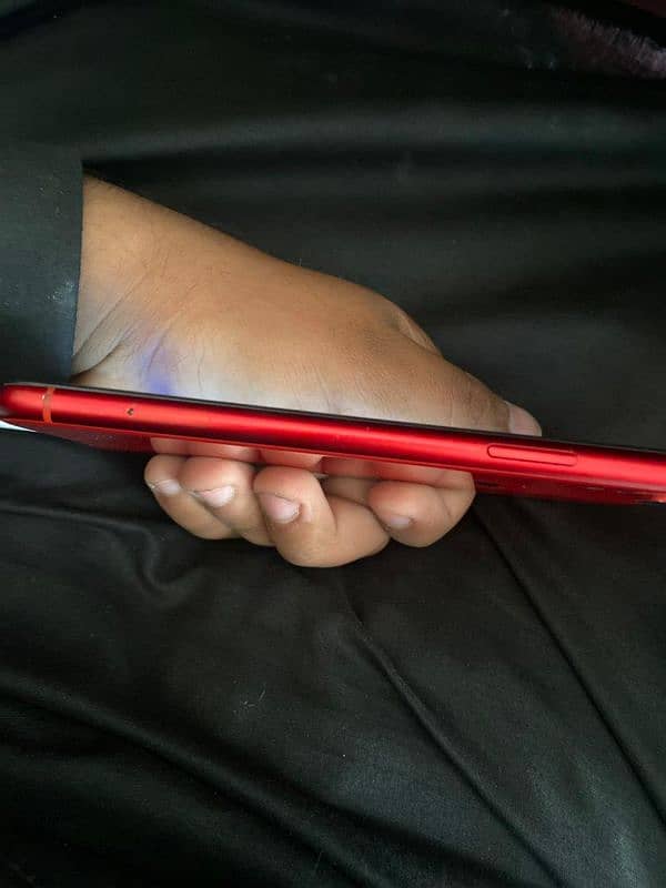 IPHONE XR 64GB JV ONLY BACK CAMERA BLUR AFTER UPDATE ON IOS 18 1