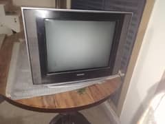 Samsung TV 32 inch ka ha 10 by10 ha