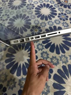 APPLE MACBOOK PRO